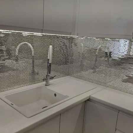 Apartment 3 Or 4 Bedroom Perfect Location! Paris