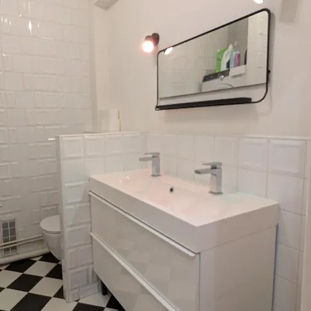 3 Or 4 Bedroom Perfect Location! Apartment Paris